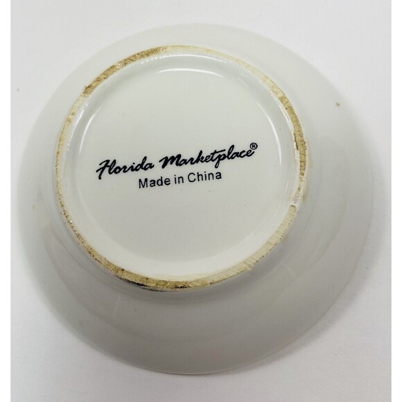 Florida Markets Place glazed Ceramic Trinket Tray 4 inches in diameter - Picture 2 of 3